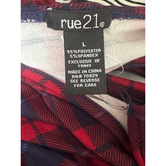 Rue21 Red & Navy Plaid Fit & Flare Skater Dress Large Cut-Out Back Stretchy Knit - Picture 4 of 5